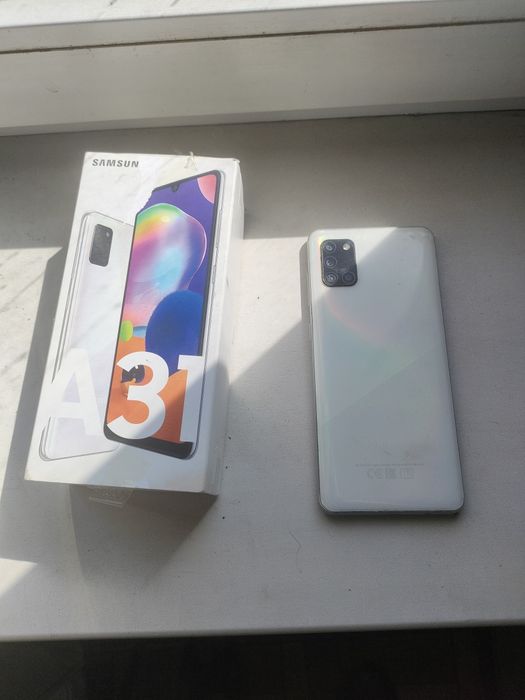 Продам телефон Самсунг А31  4/64