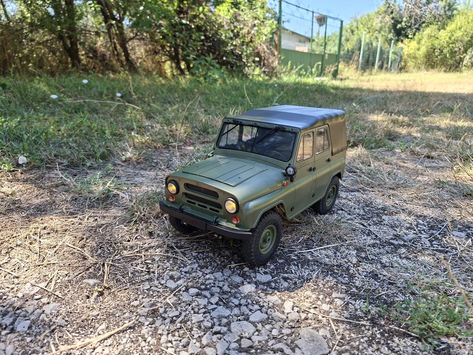 RC UAZ 469 1/12 спешно!!
