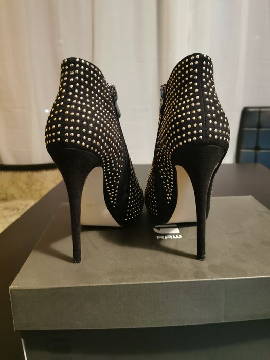 Токчета чисто нови  38 номер