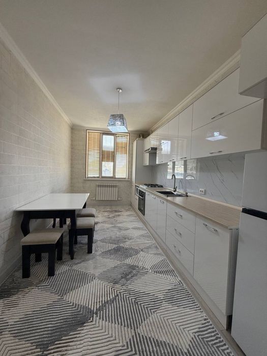 Продается 2х ком.кв. 65м2. Фрунзе.