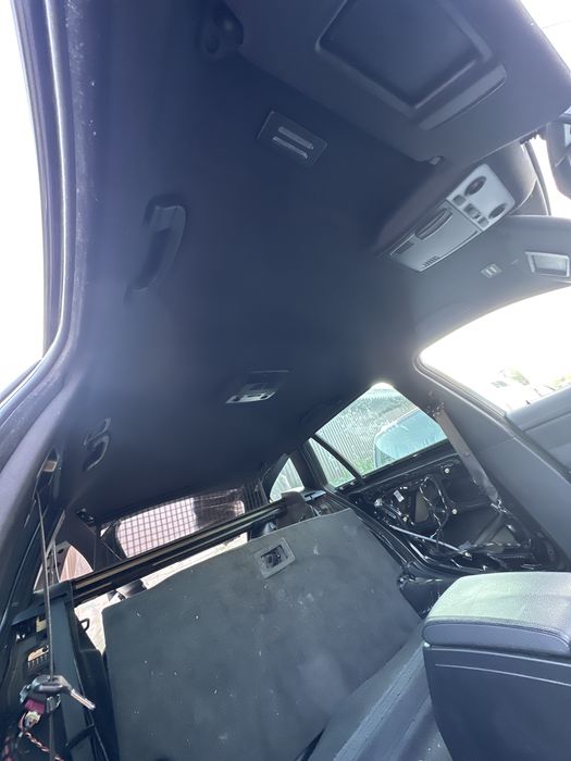 Plafon Pavilion Negru M BMW E90 / E91 / E92 acesorii negre incluse