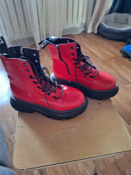 Сапоги женские новые