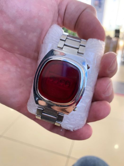 Часы Электроника 1