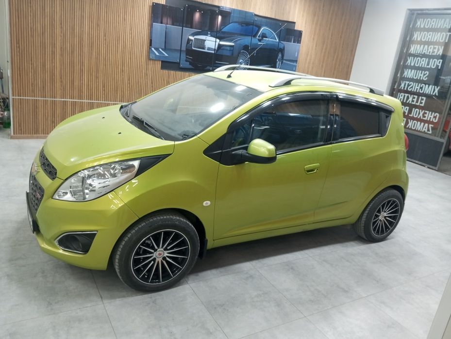 Спарк автомобиль