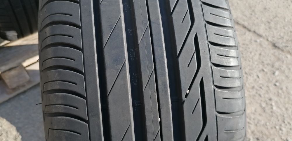 225/55/17 Бриджстоун ДОТ 2012 г