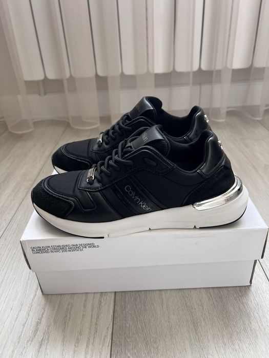 Маратонки / сникърси - размер 38