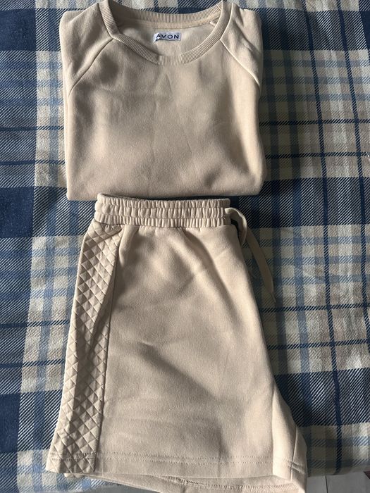 Комплект AVON.
