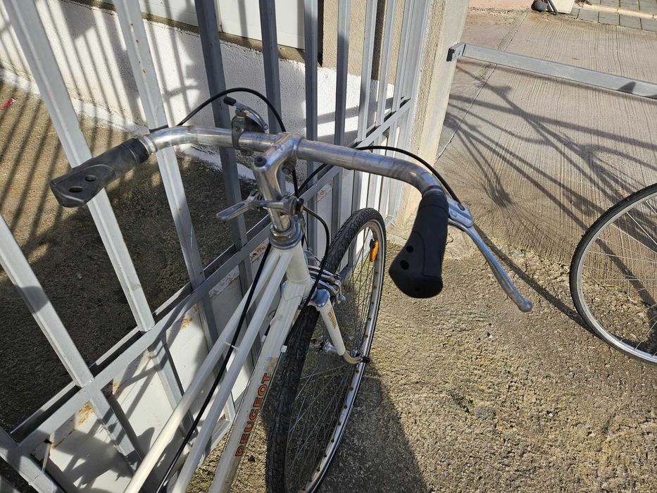 Велосипед 28 цола PEUGEOT-шест месеца гаранция