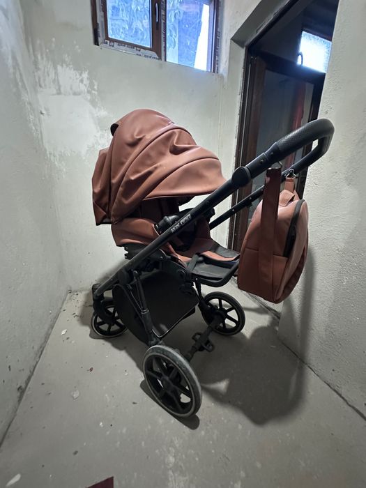 Бебешки и детски колички