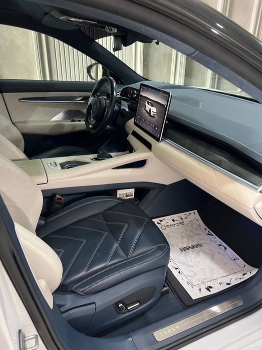 Zeekr 001 2023 — 7