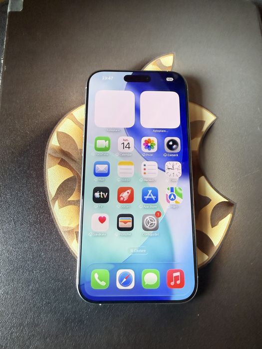 Vand iphone 16 pro max ,alb,256 gb ,ca nou,liber retea