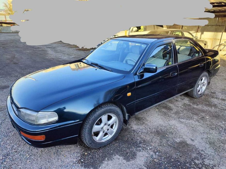 Автомобиль  Toyota Camry