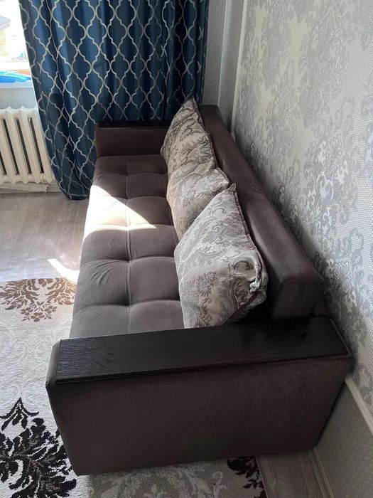 БЕСПЛАТНО отдам диван
