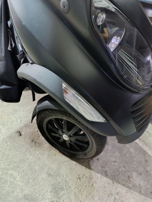 Piaggio mp3 125 На Части