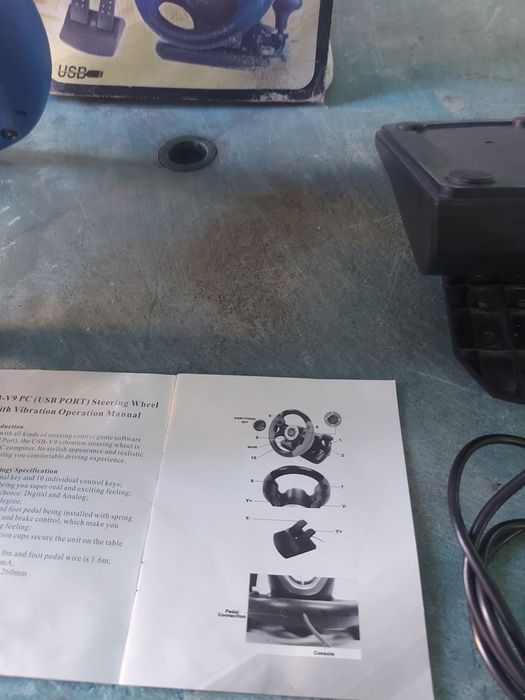 Vand volan cu pedale pentru calculator cu USB  MX - V9