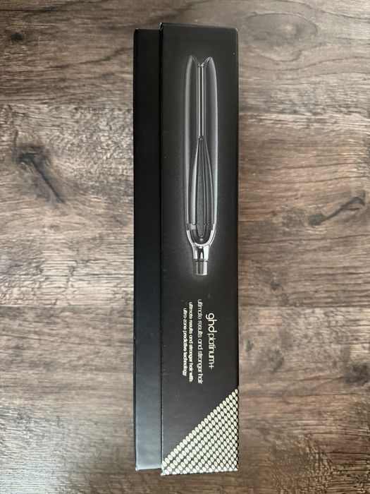 GHD преса за коса