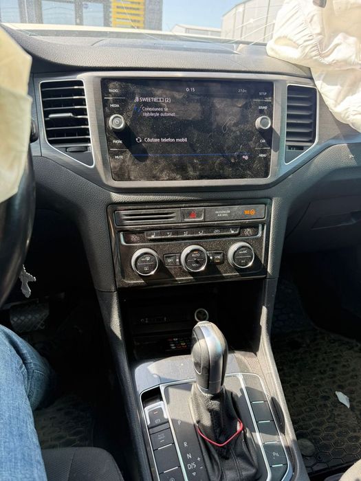Dezmembrez Vw golf 7 facelift 2019 sportsvan alb 1.6 tdi DGTE DSG - SSV volan stanga