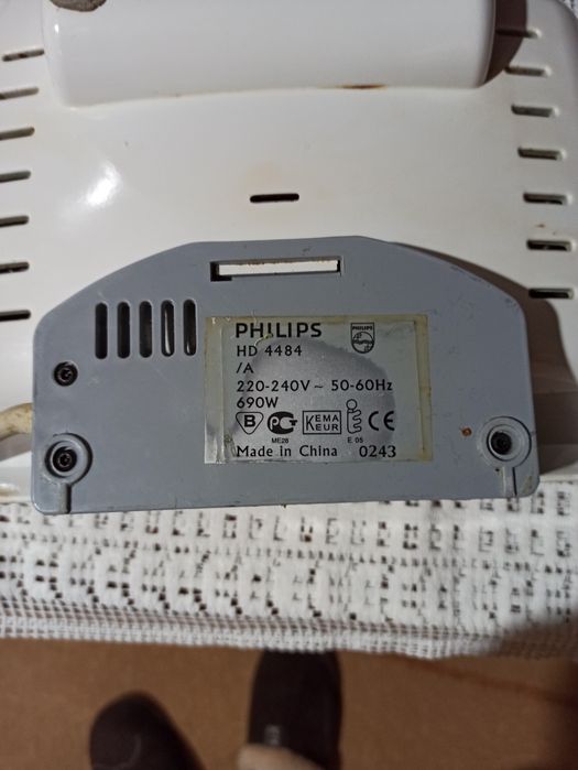 Тостер за гофрети Philips