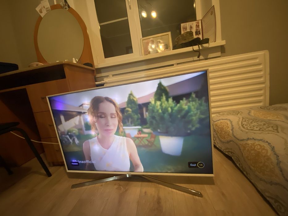 Продам телевизор