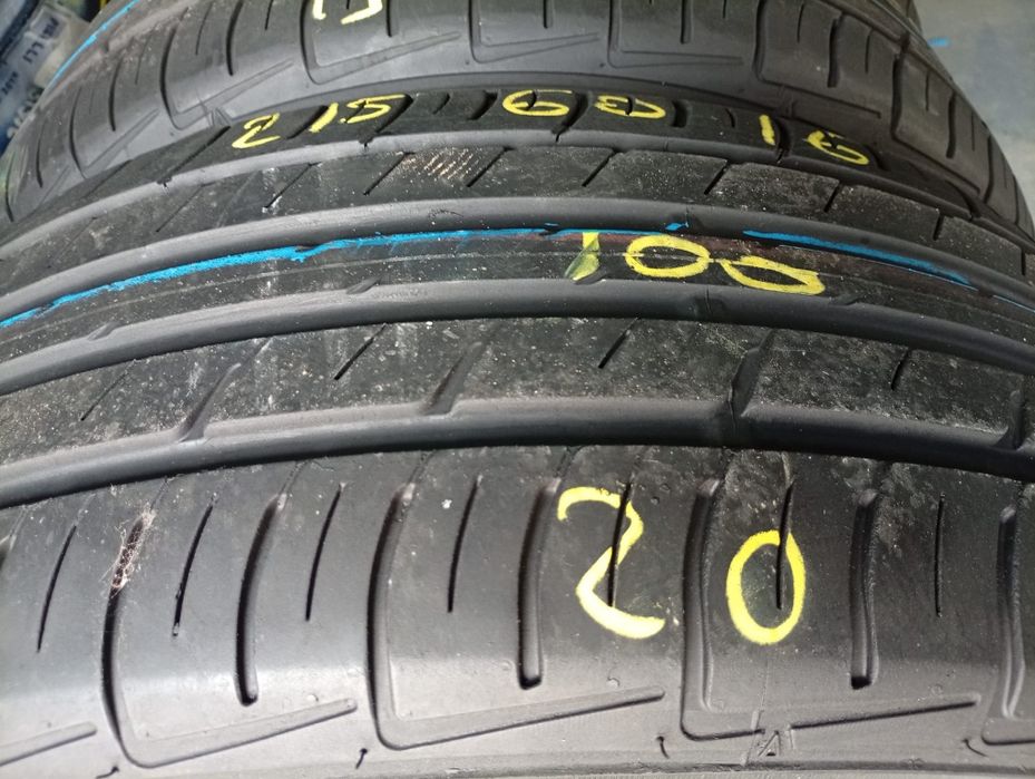 215 60 16 Falken 60 lei bucata