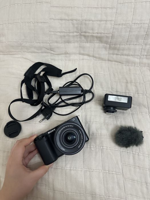 Камера Sony ZV-E10