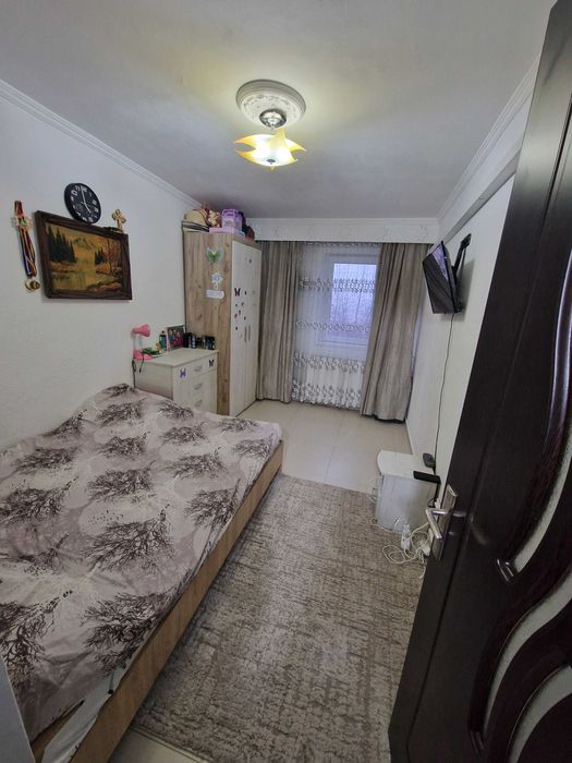 Vând Apartament 2 Camere – Renovat și Mobilat  – Zona Războieni