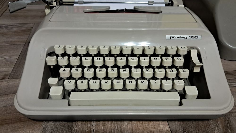 Mașină de scris  Privileg