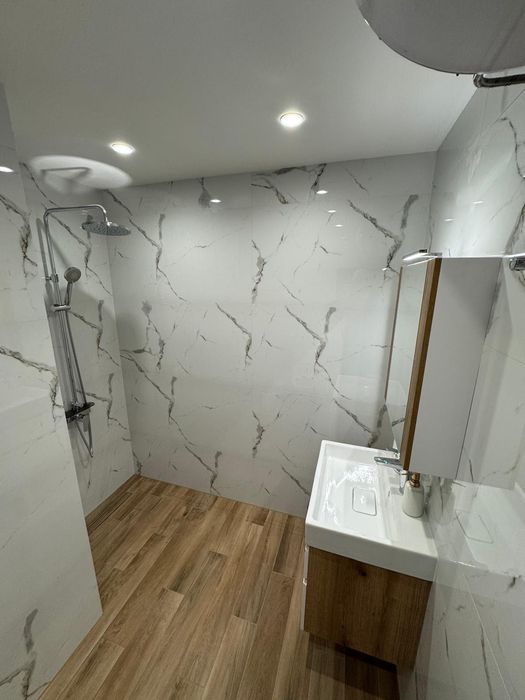 Дава се под наем Тристаен апартамент в Пловдив, Център - 90 кв.м за 797.64 € - Снимка #7