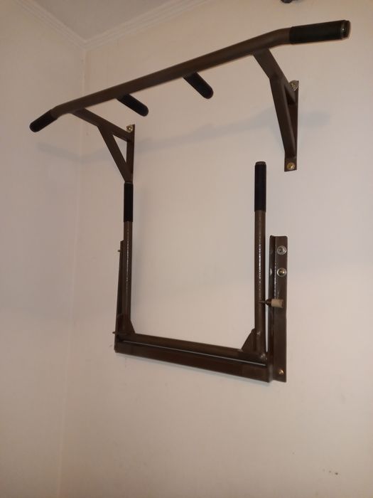 Брусья складные настенные