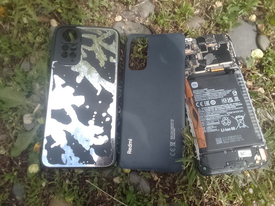 Сломанные телефоны (Samsung, Infinix, Redmi, Starlet)