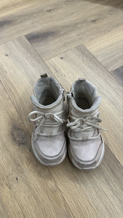 Обувь для девочки — 5 пар одним комплектом