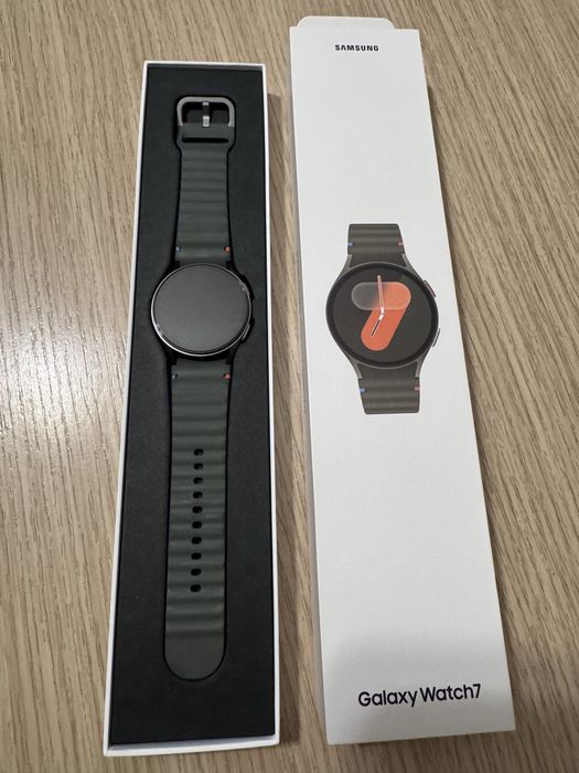 Samsung Galaxy watch 7  40 mm ca nou