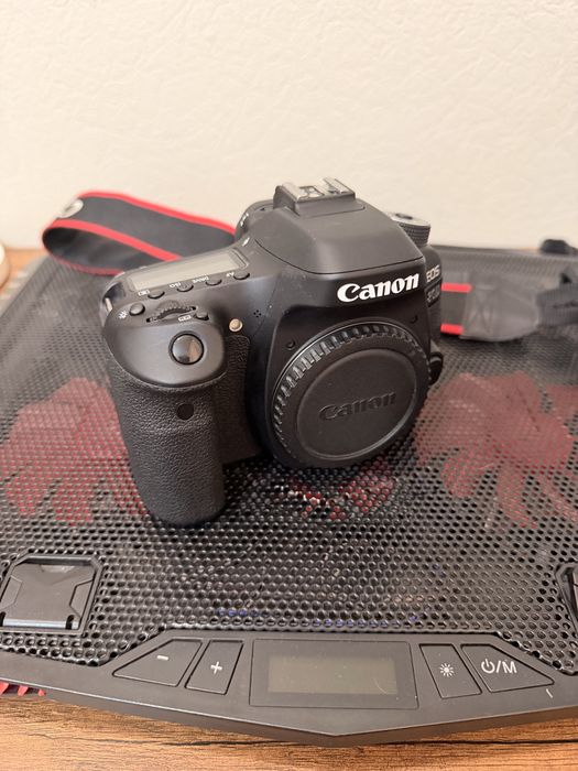 Canon 80D фотоаппарат