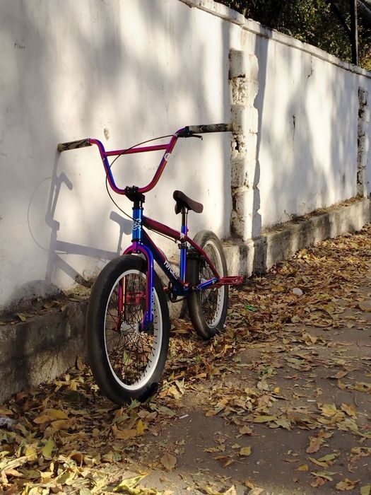 Продам BMX hyper bicycles у коллаборации с Райаном Уильямом