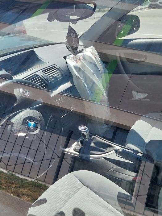 Vand BMW seria 1, avariat