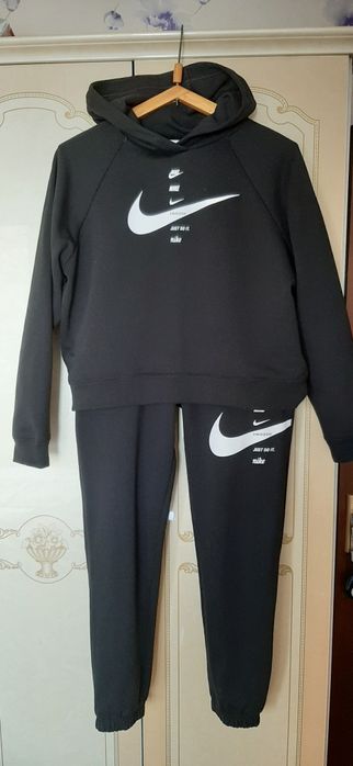 Спортивный костюм трикотажный