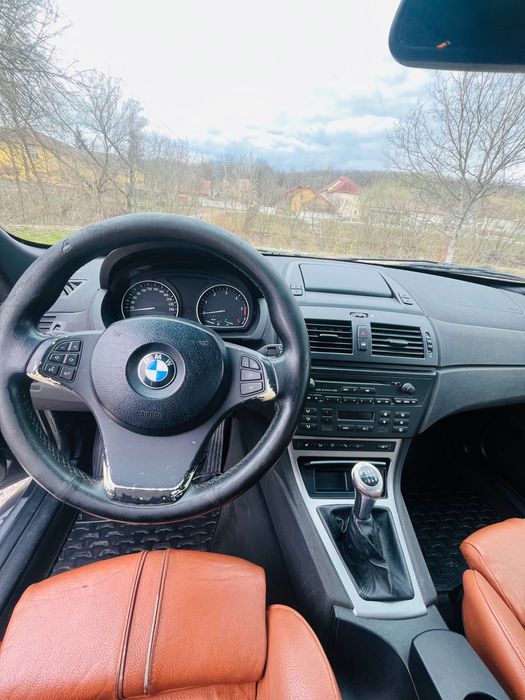 Vând BMW x3 e83 d