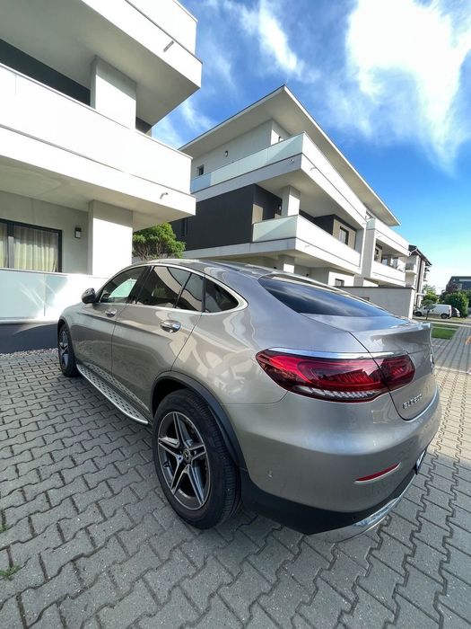 Mercedes-Benz GLC Mercedes-Benz GLC 200 AMD 4MATIC 2021 hibrid cu Jante iarna cadou
