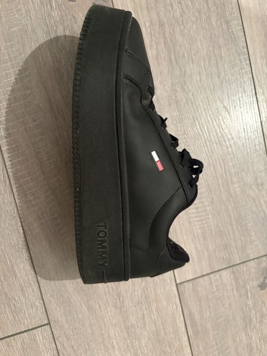 Кецове Tommy Hilfiger