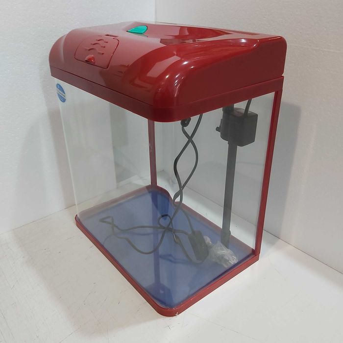 Аквариум 38 литра - оборудван