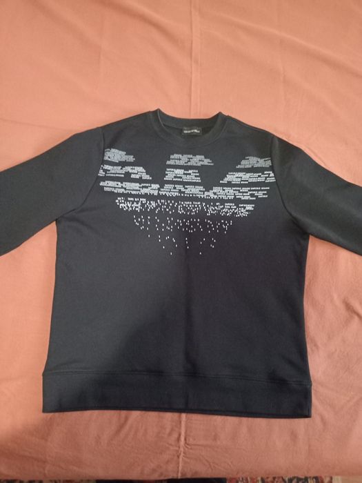 Продам. Свитшот.