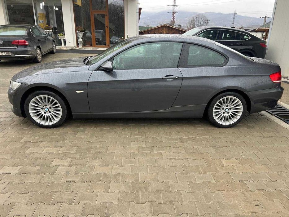 BMW 320 Coupe - 2008 - 2.0 benzina - Automat