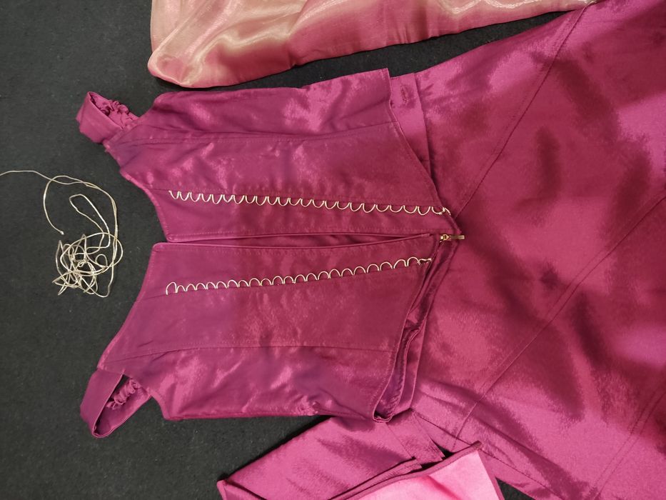 Платье на выпускной или праздник