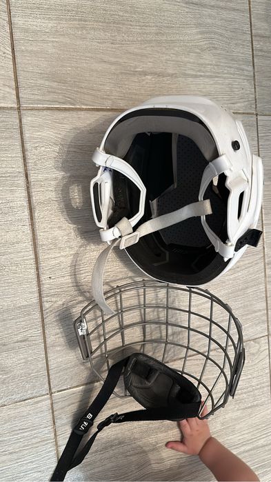 Шлем Хоккейный размер S.