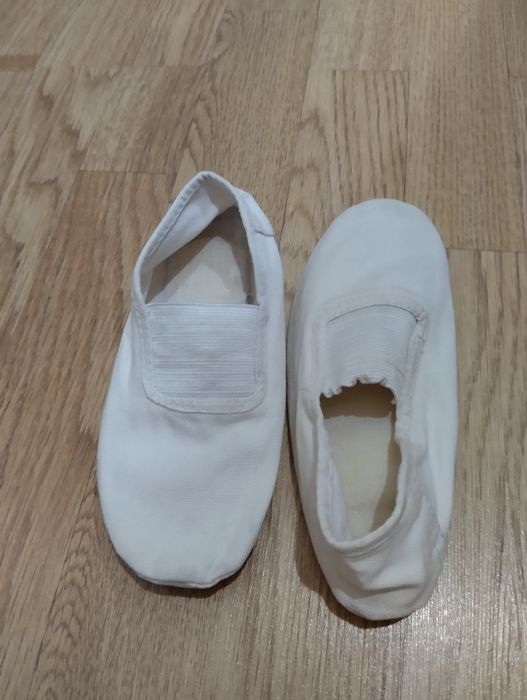 продам чешки гимнастические