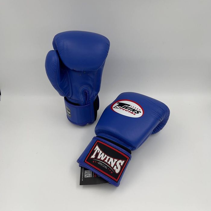 бокс перчатка оригинал Twins tailand