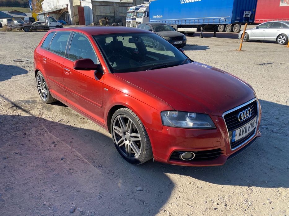 Dezmembrez Audi A3 8P 2.0tdi