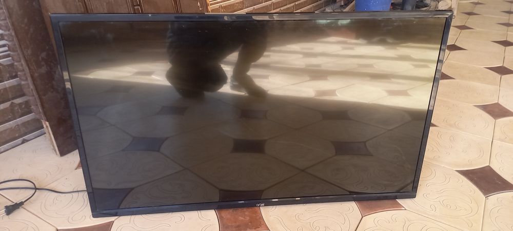 Артел  TV LED 43/9100