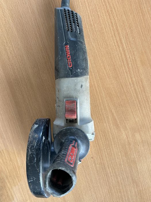 Продаю дрель,перфоратор ,лобзик, болгарку