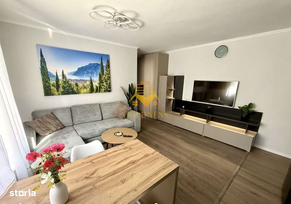 2 Camere Open Space, Gheorgheni, Transylvania College, Panemar, Engels — fotografia 1